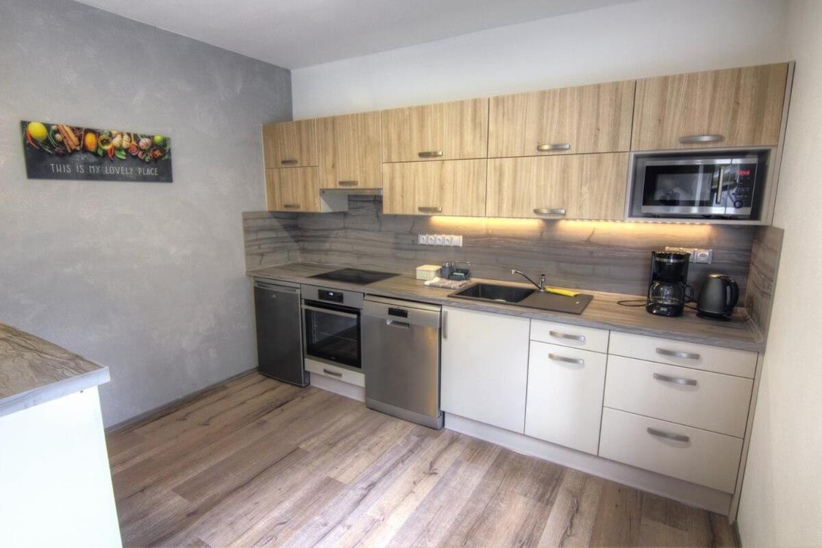 Zim-Let Lipno Apartment Фримбурк Екстериор снимка